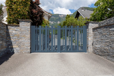 Portail battant Gregale – Gamme Graphic