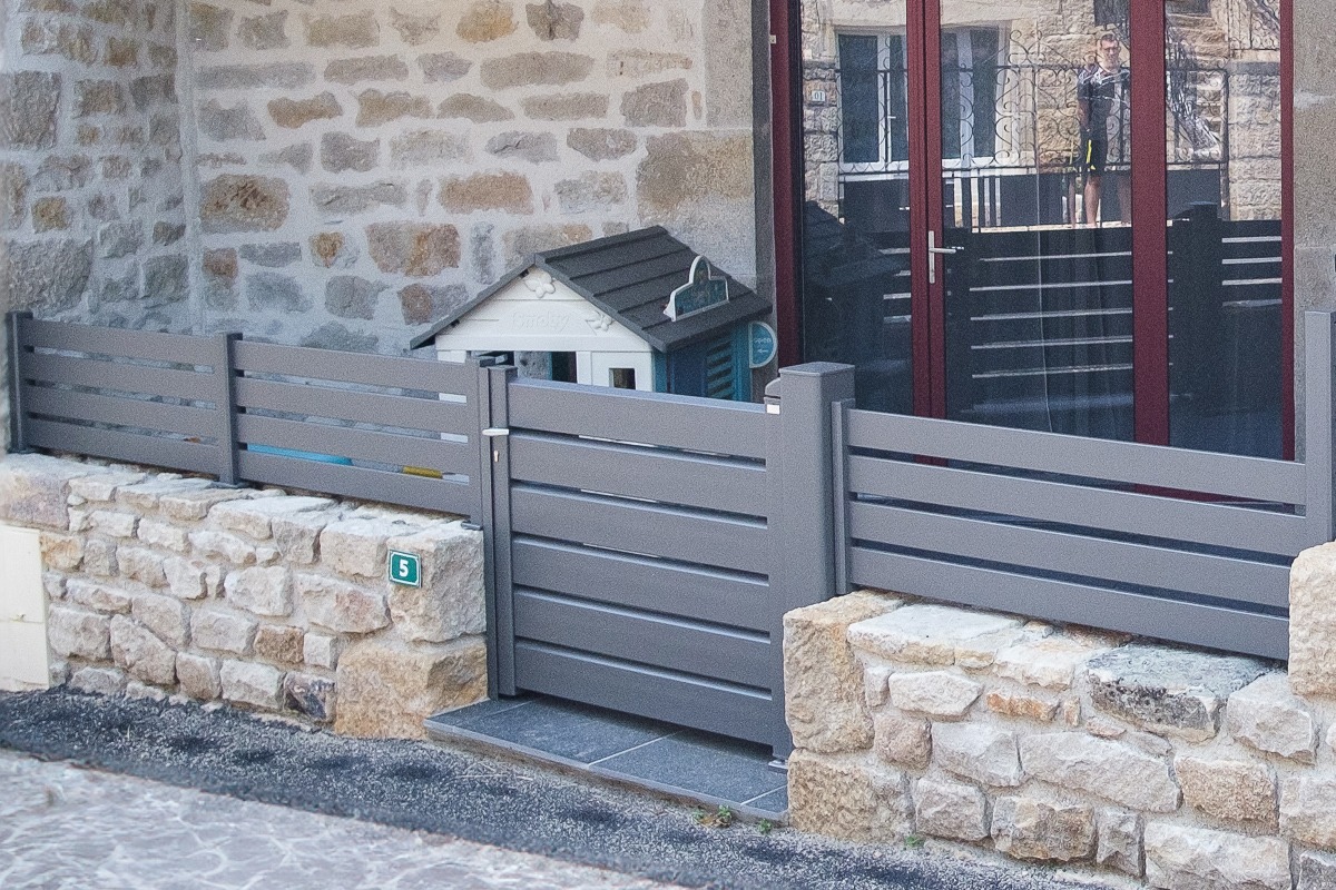 Portillon alu gamme Optimo modèle Andromède - RAL2900