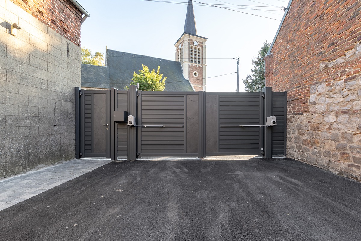 Portillon alu gamme Signature modèle Aster - RAL7016