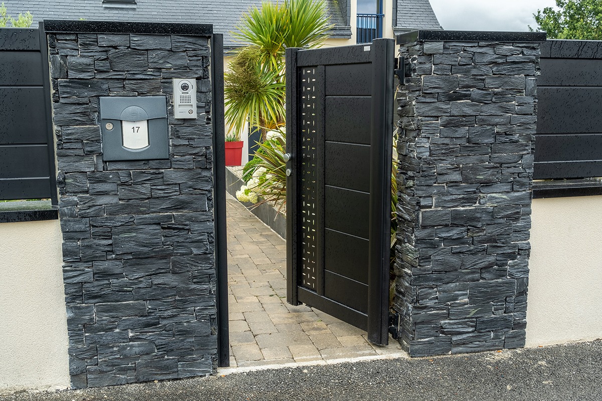 Portillon alu gamme Signature modèle Aster - RAL9005