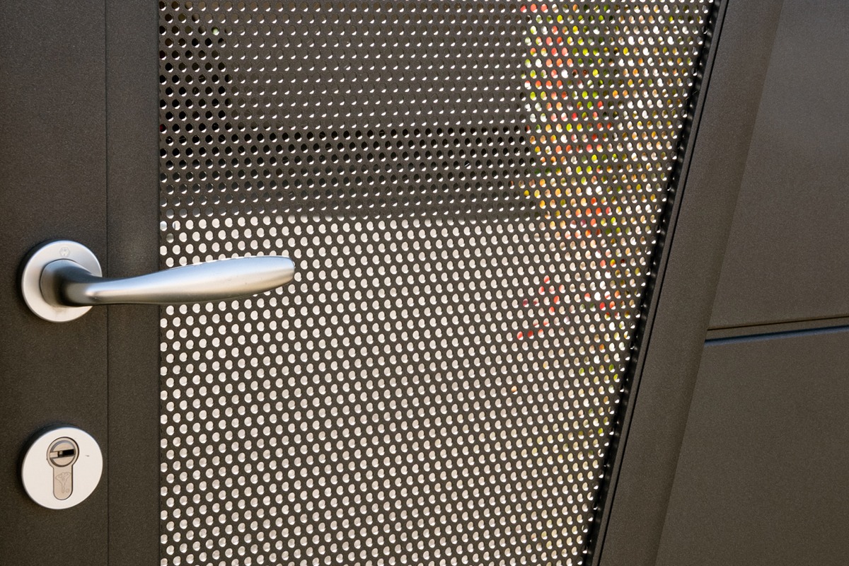 Portillon alu gamme Signature modèle Circo - RAL2100