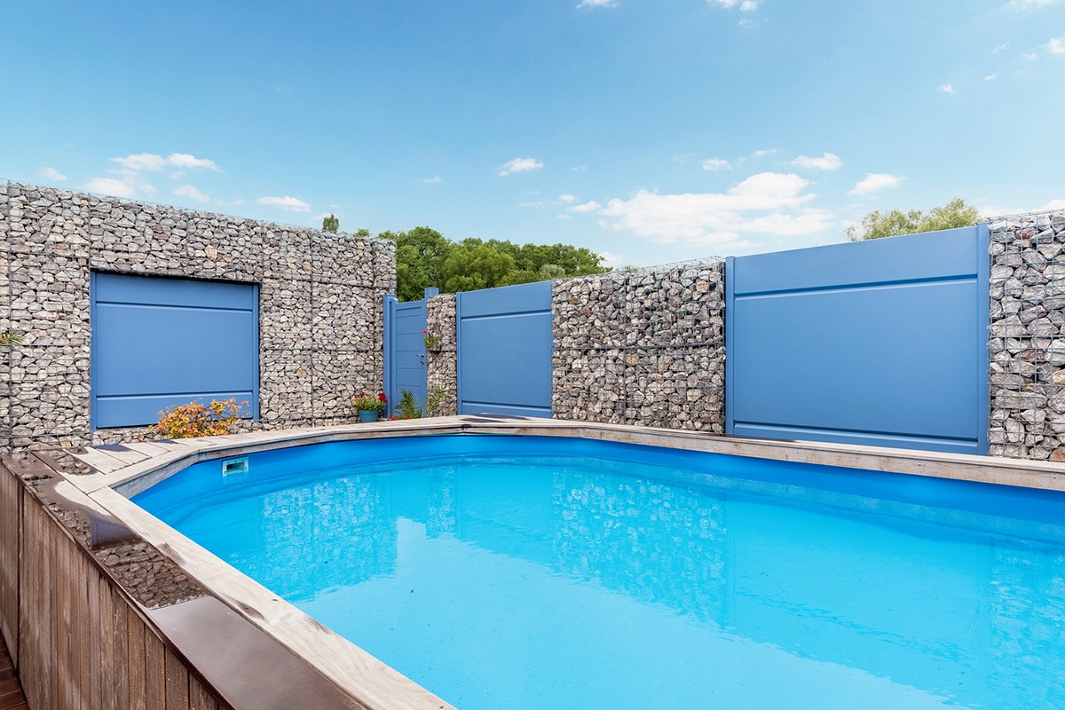 Brise-vue alu gamme Estampe décor Plein - RAL5014