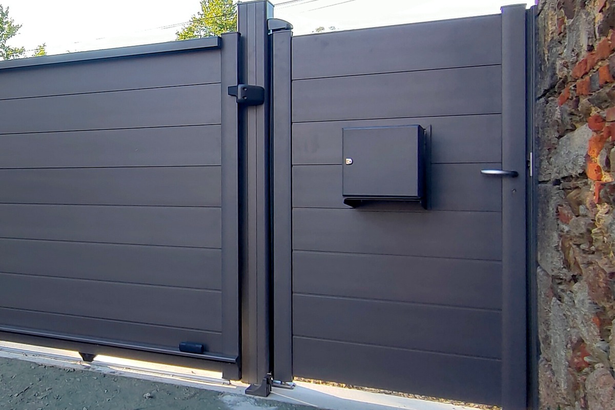 Clôture alu gamme Optimo modèle Phénix - RAL2900