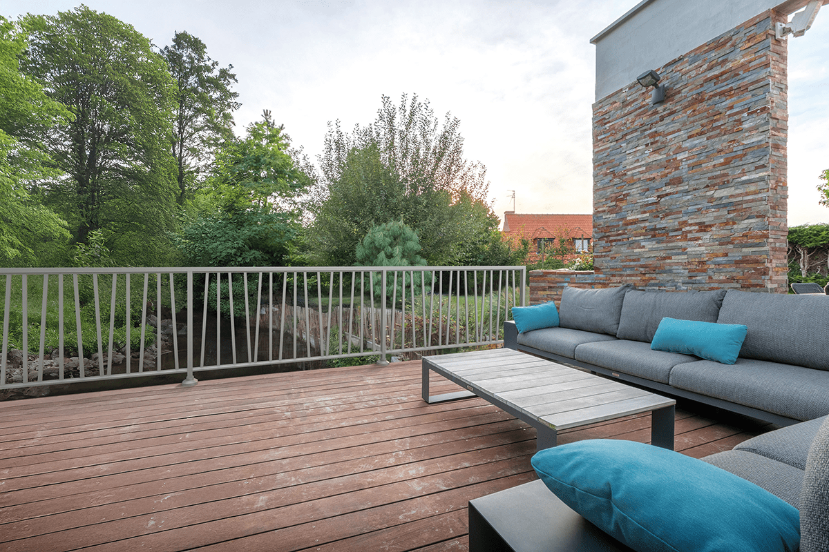 Garde-corps alu gamme Signature modèle Cambria V - RAL 9006