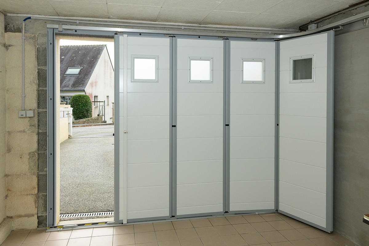 Porte de garage coulissante gamme Prestige/Confort modèle Lituanie/Jersey - RAL9006