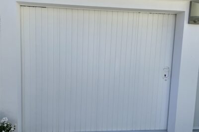 Portail de garage coulissante Pologne RV85 – Gamme Confort