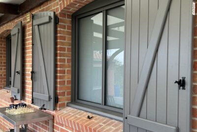 Volets battants aluminium Zeus – Gamme Intemporelle