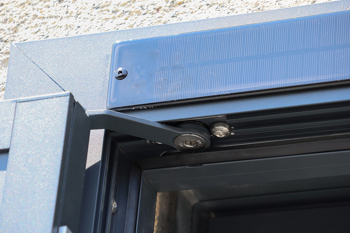 Volets battants gamme Quadra modèle VB170H - RAL7016