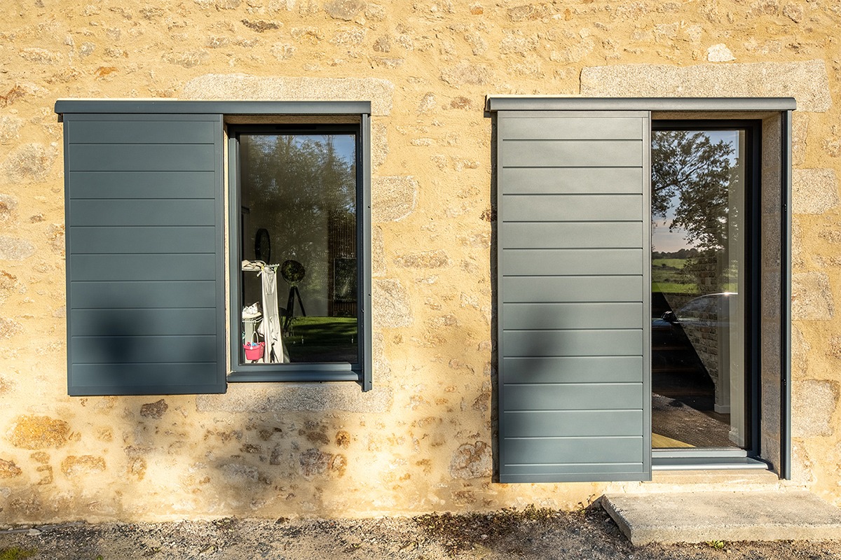 Volets coulissants gamme Élégance modèle Diamant - RAL7016