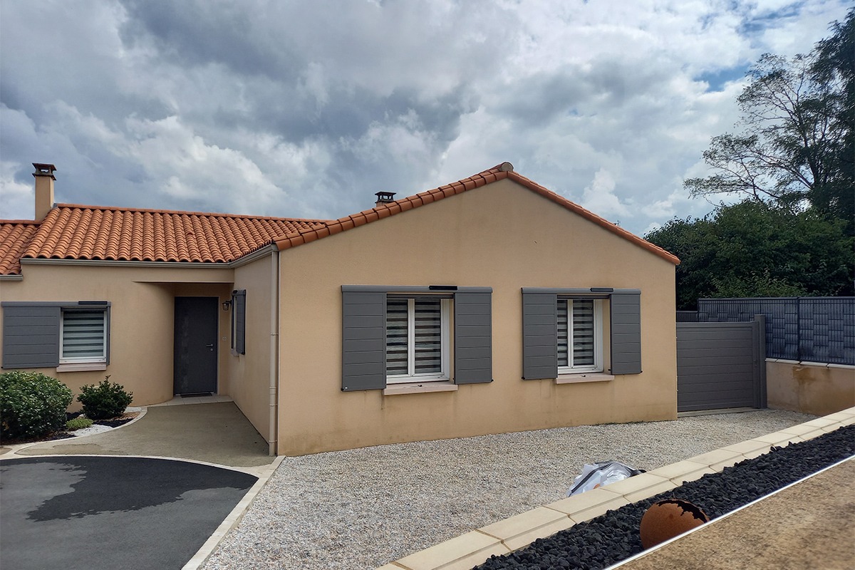 Volets coulissants gamme Élégance modèle Diamant - RAL9007