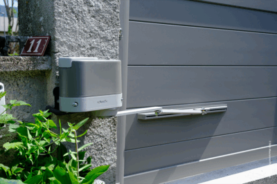 Moteur portail battant – Somfy AXOVIA Multi pro 3S IO