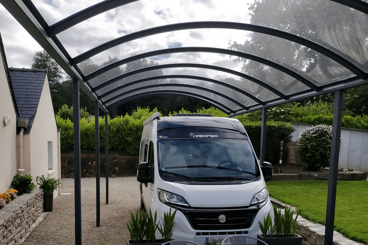 Taille carport pour camping-car